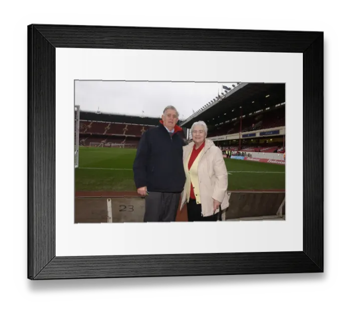 Framed Print : 1913 Day: Free Arsenal FC Prints for Fans - Download Now