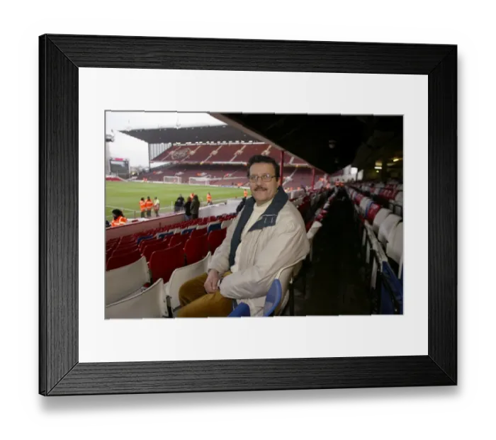 Framed Print : 1913 Day: Free Arsenal FC Prints for Fans - Download Now