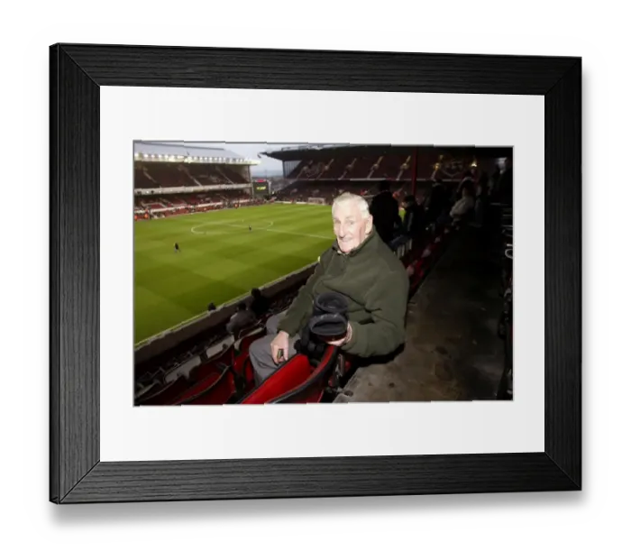 Framed Print : 1913 Day: Free Arsenal FC Prints for Fans - Download Now