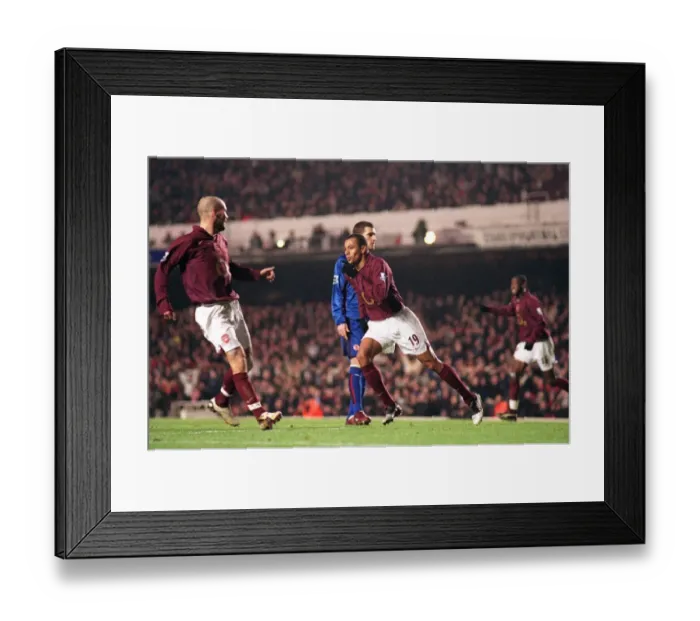 Framed Print : Gilberto celebrates scoring Arsenals 5th goal. Arsenal 7: 0 Middlesbrough Framed Print : Gilberto celebrates scoring Arsenals 5th goal. Arsenal 7: 0 Middlesbrough