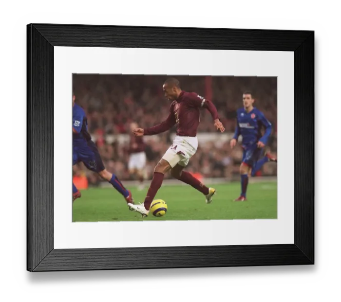 Framed Print : Thierry Henry scores Arsenals 3rd goal his 2nd. Arsenal 7: 0 Middlesbrough Framed Print : Thierry Henry scores Arsenals 3rd goal his 2nd. Arsenal 7: 0 Middlesbrough