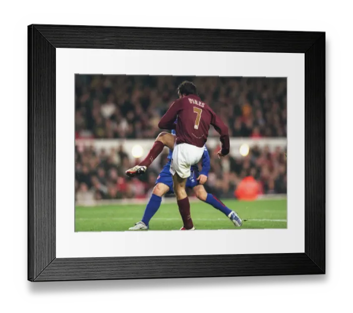 Framed Print : Thierry Henry scores his 2nd goal Arsenals 3rd. Arsenal 7: 0 Middlesbrough