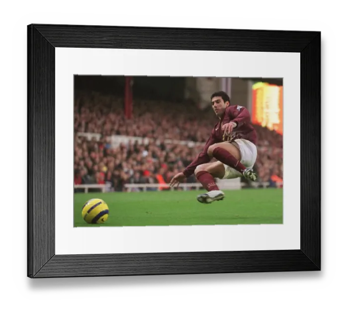 Framed Print : Jose Reyes (Arsenal). Arsenal 7: 0 Middlesbrough