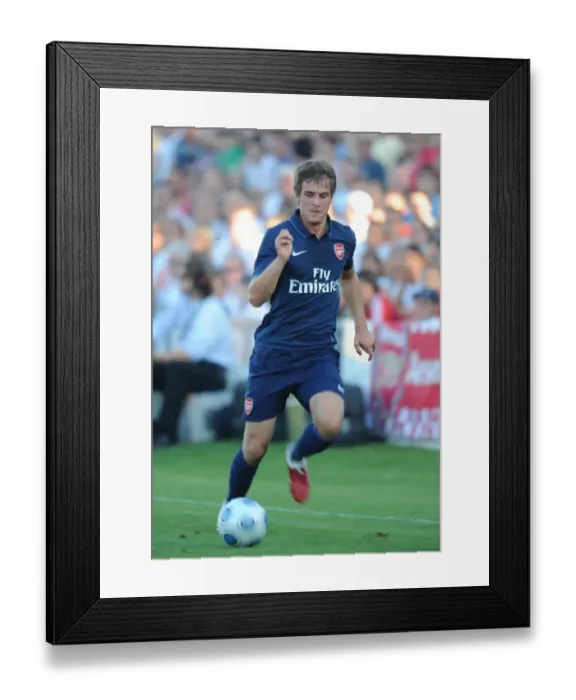 Framed Print : Aaron Ramsey in Action: Arsenal Crushes SC Columbia 7-1, Pre-Season Friendly, Vienna, Austria, 2009