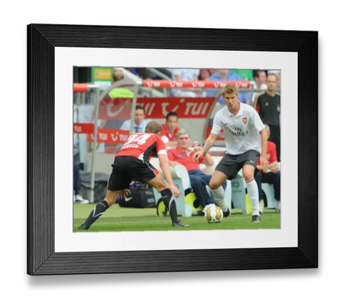 Framed Print : Arsenal FC Prints Previous Season Matches: Matches 2009-10: Hannover 96 v Arsenal 2009-10 Framed Print : Arsenal FC Prints Previous Season Matches: Matches 2009-10: Hannover 96 v Arsenal 2009-10