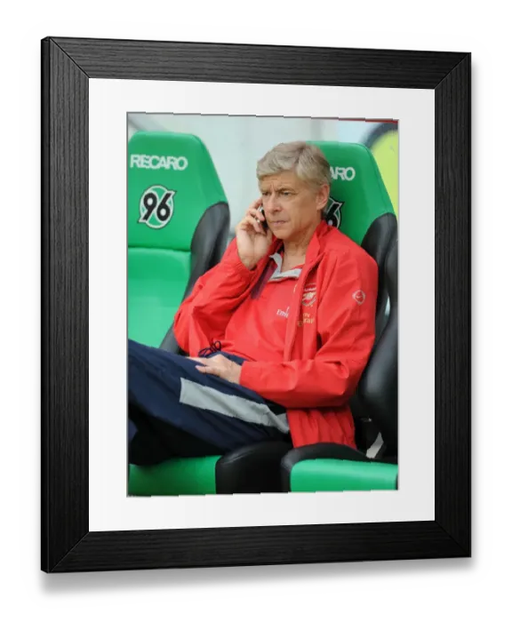 Framed Print : 2009-10 Season: Hannover 96 vs. Arsenal Framed Print : 2009-10 Season: Hannover 96 vs. Arsenal