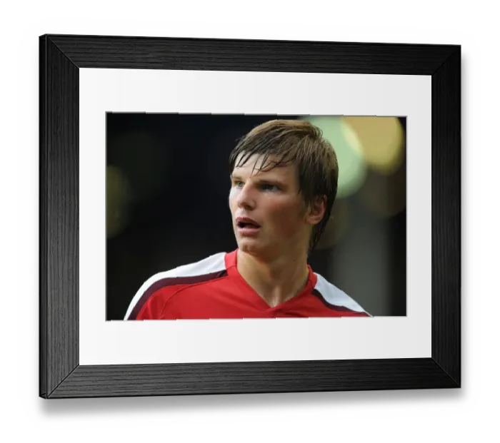 Framed Print : Arshavin's Triple Strike: Arsenal's Dominant 6-1 Victory over Everton, 2009 Framed Print : Arshavin's Triple Strike: Arsenal's Dominant 6-1 Victory over Everton, 2009