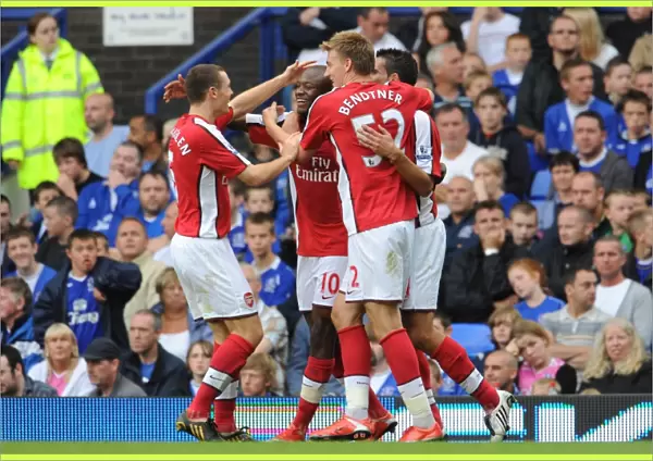 William Gallas celebrates scoring the 3rd Arsenal goal