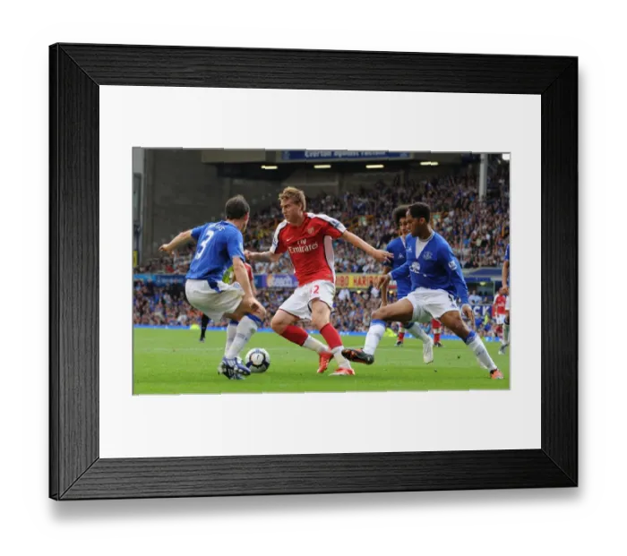 Framed Print : Bendtner's Six-Goal Blitz: Arsenal's Dominance Over Everton (15-8-2009) Framed Print : Bendtner's Six-Goal Blitz: Arsenal's Dominance Over Everton (15-8-2009)