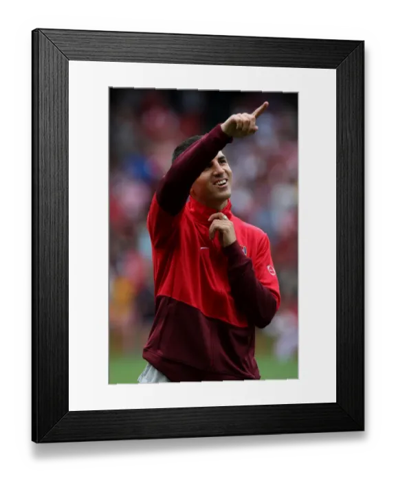 Framed Print : Cesc Fabregas in Action: Arsenal's Victory Over Atletico Madrid, Emirates Cup 2009 (2:1) Framed Print : Cesc Fabregas in Action: Arsenal's Victory Over Atletico Madrid, Emirates Cup 2009 (2:1)