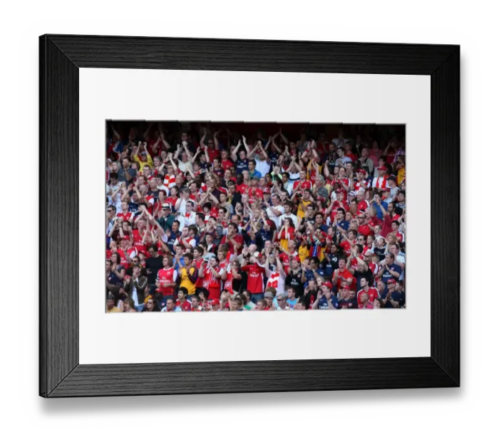 Framed Print : Arsenal Fans Celebrate 3-0 Victory Over Rangers in Emirates Cup