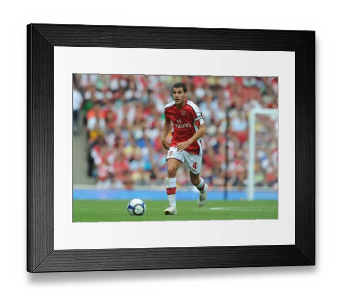 Framed Print : Cesc Fabregas in Action: Arsenal's Triumph over Rangers, Emirates Cup Day 2, 2009 Framed Print : Cesc Fabregas in Action: Arsenal's Triumph over Rangers, Emirates Cup Day 2, 2009