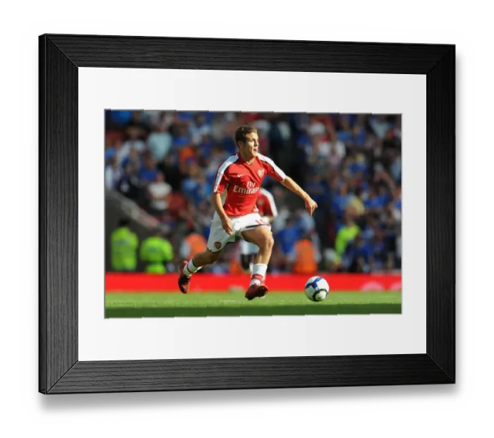 Framed Print : Jack Wilshere's Dominant Debut: Arsenal 3-0 Rangers, Emirates Cup Day 2, 2009