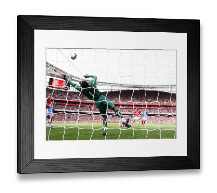 Framed Print : Diaby Strikes: Arsenal's First Goal vs. Portsmouth (4-1)