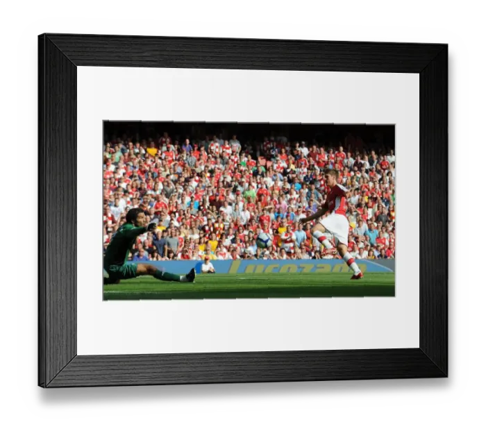 Framed Print : Ramsey's Stunner: Arsenal's 4th Goal vs. Portsmouth, 2009