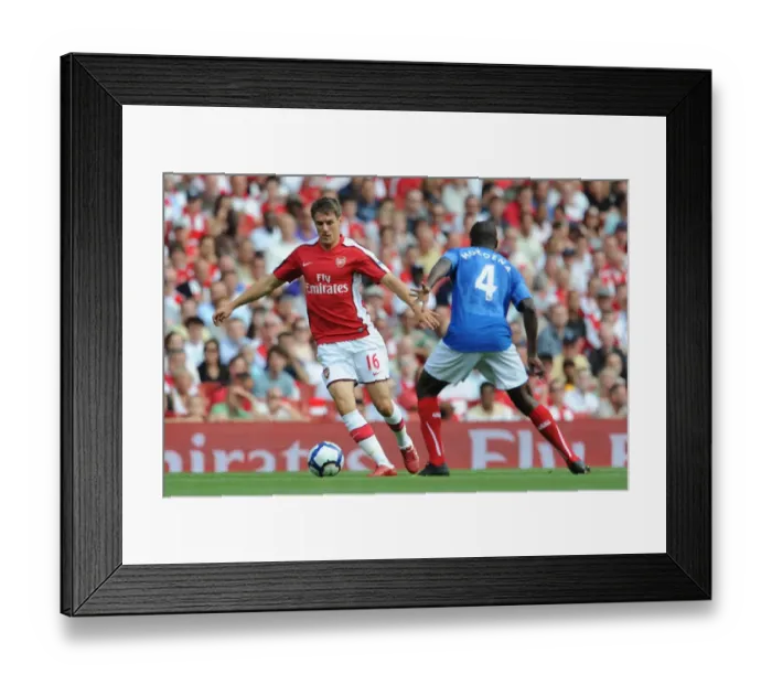 Framed Print : Aaron Ramsey (Arsenal) Aaron Mokoena (Portsmouth) Framed Print : Aaron Ramsey (Arsenal) Aaron Mokoena (Portsmouth)