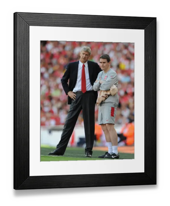 Framed Print : Arsenal manager Arsene Wenger with Doctor Gary O Driscoll Framed Print : Arsenal manager Arsene Wenger with Doctor Gary O Driscoll