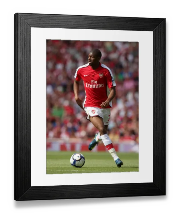 Framed Print : Abou Diaby's Dominant Display: Arsenal's 4:1 Victory Over Portsmouth in the Premier League (2009)