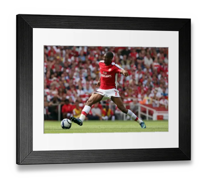Framed Print : Arsenal's Abou Diaby Shines in Dominant 4-1 Win Over Portsmouth, Barclays Premier League, Emirates Stadium (22 / 8 / 09)