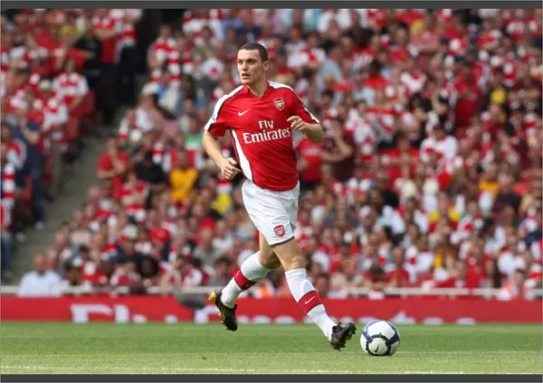 Thomas Vermaelen's Dominant Performance: Arsenal's 4-1 Premier League Victory Over Portsmouth (2009)