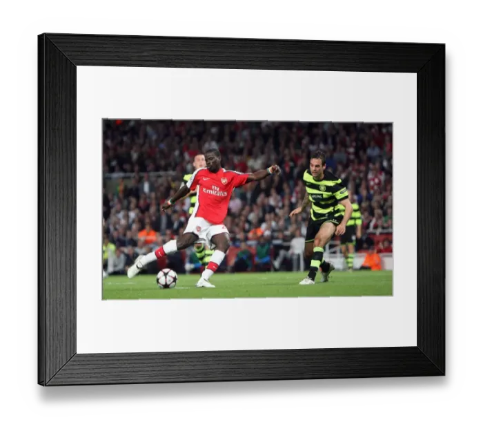 Framed Print : Emmanuel Eboue's Pressure-Fueled Goal: Arsenal's 2-1 Comeback in Champions League vs Celtic