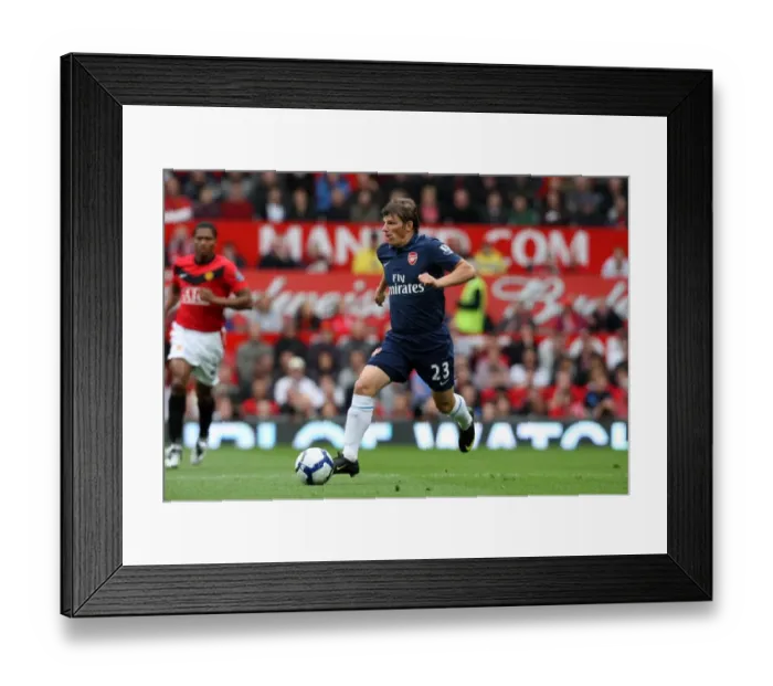 Framed Print : Andrey Arshavin vs Manchester United: 2-1 Barclays Premier League Battle at Old Trafford