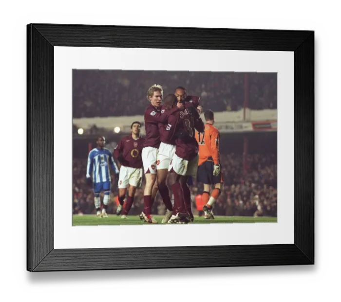 Framed Print : Theirry Henry celebrates scoring Arsenals 1st goal with Kerrea Gilbert and Alex Hleb Framed Print : Theirry Henry celebrates scoring Arsenals 1st goal with Kerrea Gilbert and Alex Hleb