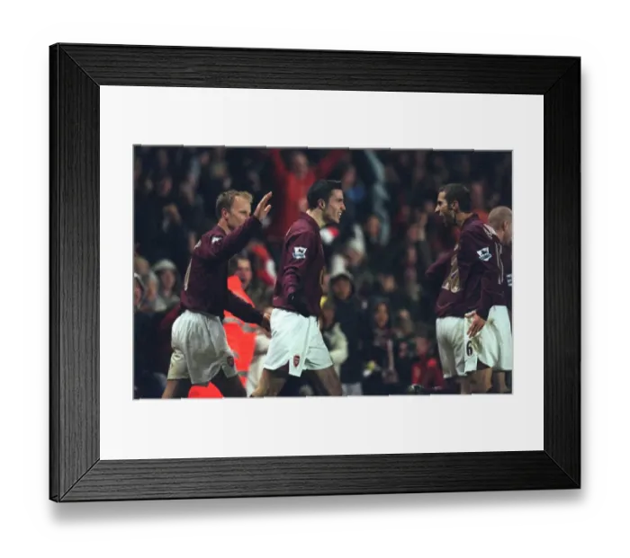 Framed Print : Robin van Persie's Double: Arsenal's Thrilling Comeback vs. Wigan Athletic in Carling League Cup Semifinal