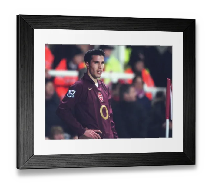 Framed Print : Van Persie's Stunner: Arsenal 2 - 3 West Ham United, FA Premiership, 2006
