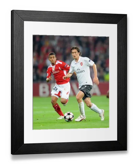 Framed Print : Tomas Rosicky (Arsenal) Mehdi Carcela-Gonzalez (Standard Liege) Framed Print : Tomas Rosicky (Arsenal) Mehdi Carcela-Gonzalez (Standard Liege)