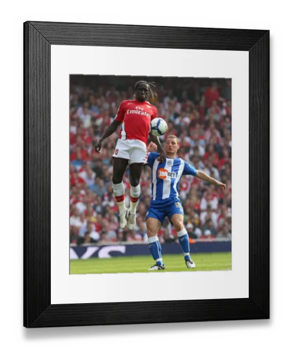 Framed Print : Bacary Sagna (Arsenal) Jason Koumas (Wigan)