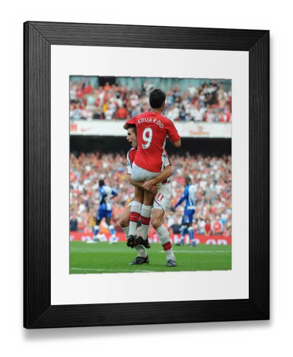 Framed Print : Robin van Persie and Eduardo celebrate the 3rd Arsenal