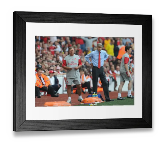 Framed Print : Arsenal manager Arsene Wenger with kit manager Vic Akers