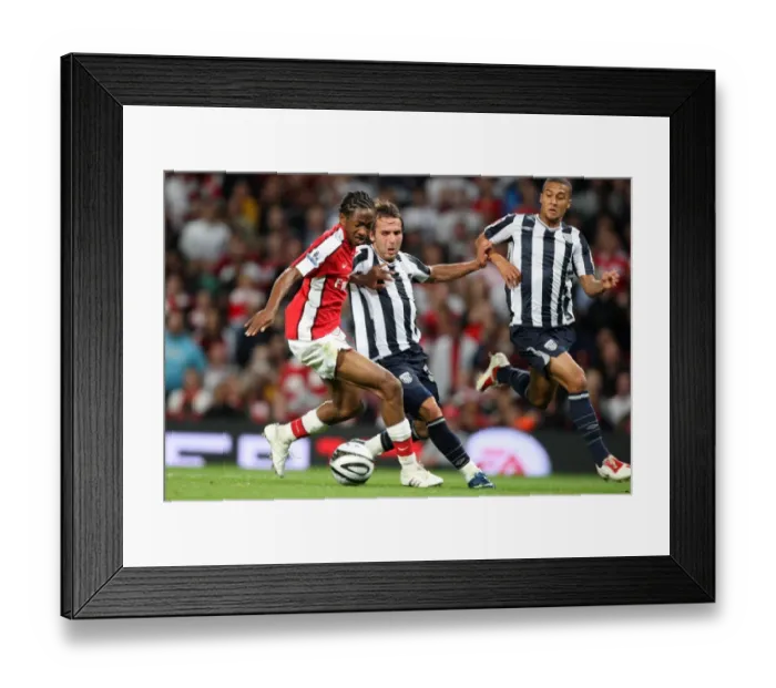 Framed Print : Sanchez Watt (Arsenal) Filipe Teixeira and Gianni Zuiverloon (WBA) Framed Print : Sanchez Watt (Arsenal) Filipe Teixeira and Gianni Zuiverloon (WBA)