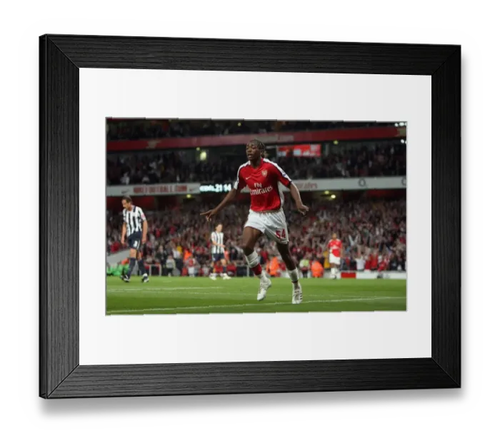 Framed Print : Sanchez Watt celebrates scoring Arsenals 1st goal