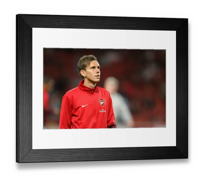 Framed Print : Mark Randall's Brilliant Performance: Arsenal Triumphs 2-0 Over West Brom in Carling Cup