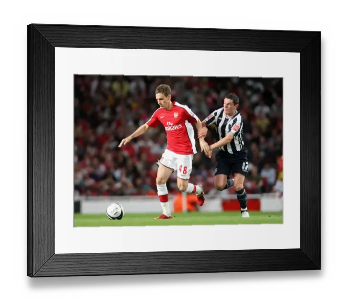 Framed Print : Mark Randall (Arsenal) Graham Dorrans (WBA) Framed Print : Mark Randall (Arsenal) Graham Dorrans (WBA)