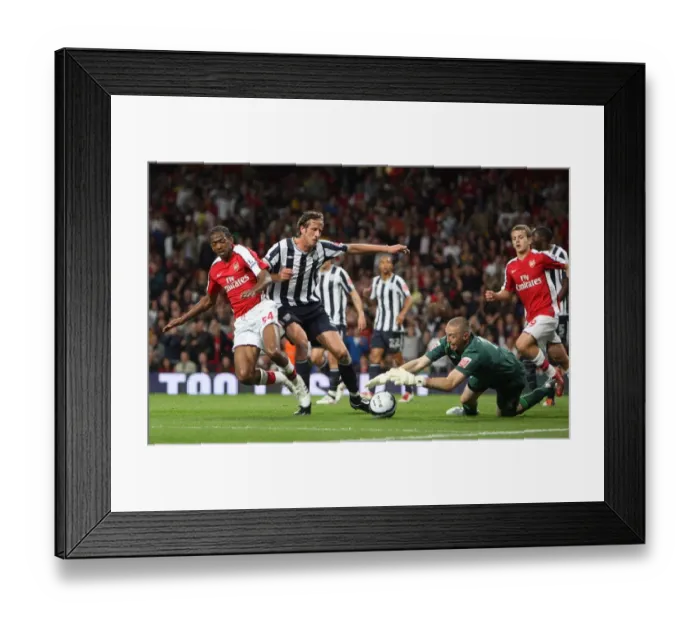 Framed Print : Sanchez Watt (Arsenal) Jonas Olsson and Dean Kiely (WBA) Framed Print : Sanchez Watt (Arsenal) Jonas Olsson and Dean Kiely (WBA)