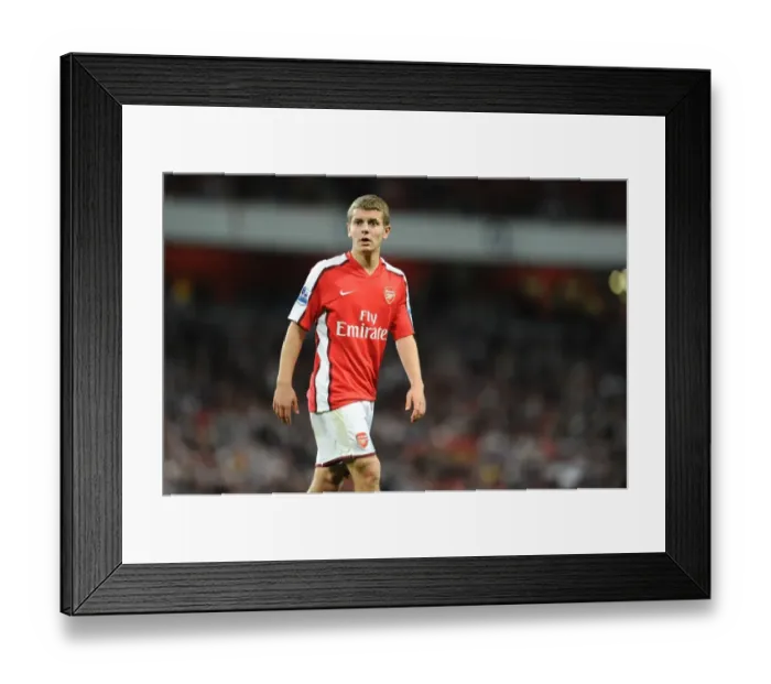 Framed Print : Jack Wilshere in Action: Arsenal's 2-0 Carling Cup Victory over West Bromwich Albion, Emirates Stadium (September 22, 2009)