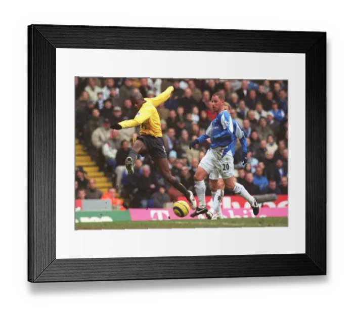 Framed Print : 2005-06 Season Showdown: Birmingham City vs. Arsenal