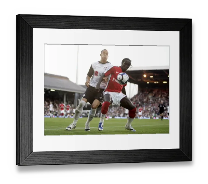 Framed Print : Sagna's Victory: Arsenal's 1-0 Win Over Fulham with Bacary Sagna and Bobby Zamora, Barclays Premier League, Craven Cottage, 2009