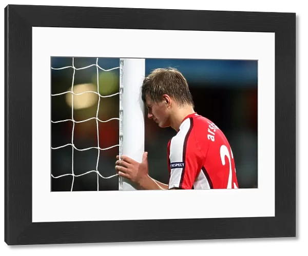 Andrey Arshavin Scores Brace: Arsenal 2-0 Olympiacos, UEFA Champions League, Group H, Emirates Stadium (September 29, 2009)