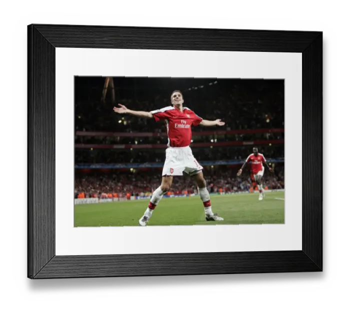 Framed Print : Robin van Persie's Thrilling Goal: Arsenal's 2-0 Lead in Champions League vs. Olympiacos Framed Print : Robin van Persie's Thrilling Goal: Arsenal's 2-0 Lead in Champions League vs. Olympiacos