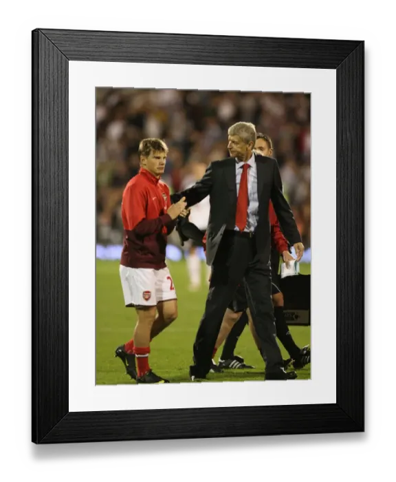 Framed Print : Arsenal manager Arsene Wenger with Andrey Arshavin Framed Print : Arsenal manager Arsene Wenger with Andrey Arshavin