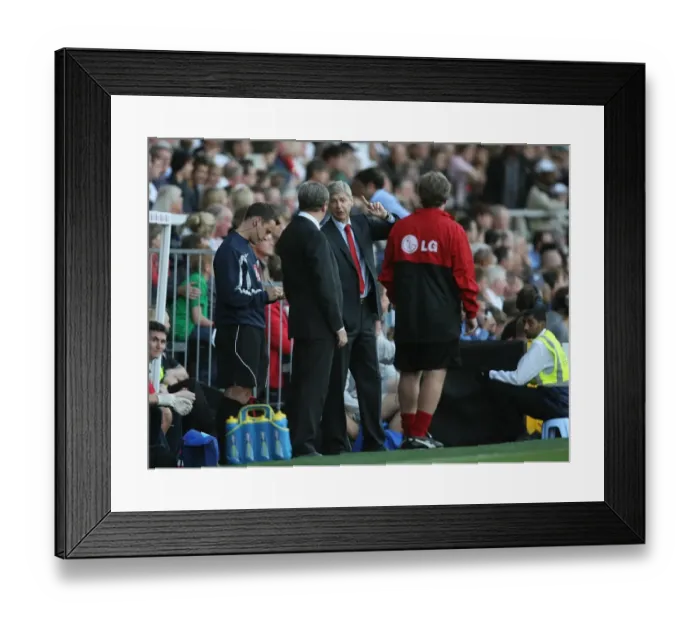 Framed Print : Arsenal manager Arsene Wenger and Fulham manager Roy Hodgson