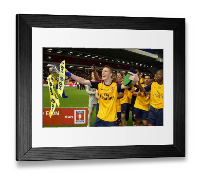 Framed Print : Luke Ayling (Arsenal) with the youth cup trophy Framed Print : Luke Ayling (Arsenal) with the youth cup trophy