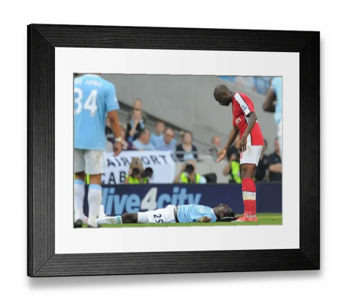 Framed Print : William Gallas (Arsenal) Emmanuel Adebayor (Man City)