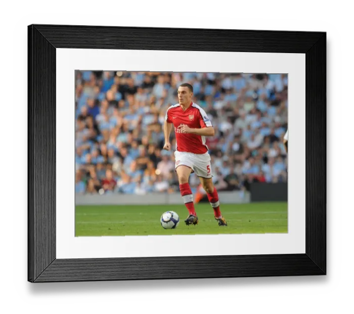 Framed Print : Thomas Vermaelen: Manchester City's 4-2 Victory Over Arsenal, Barclays Premier League, 2009