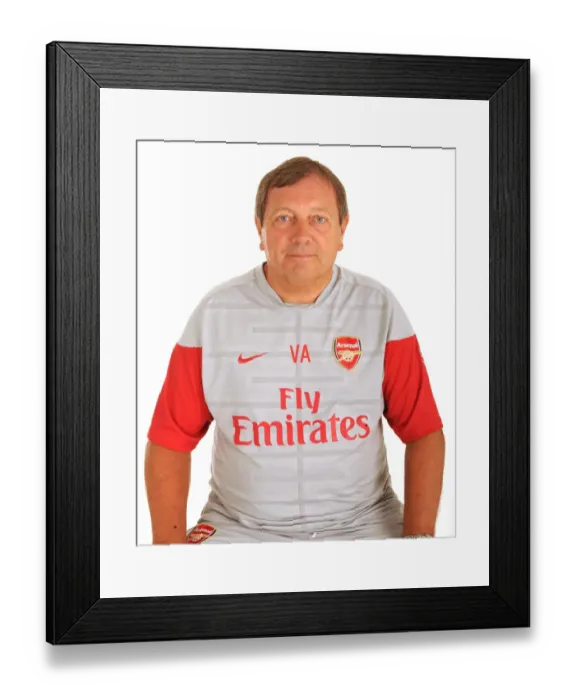 Framed Print : Vic Akers (Arsenal kit man) Framed Print : Vic Akers (Arsenal kit man)