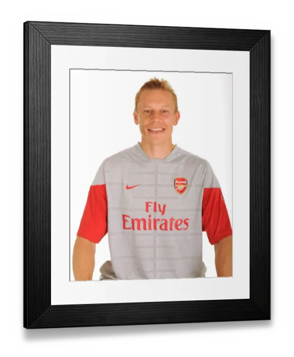 Framed Print : Mart Poom (Arsenal goalkeeping coach) Framed Print : Mart Poom (Arsenal goalkeeping coach)